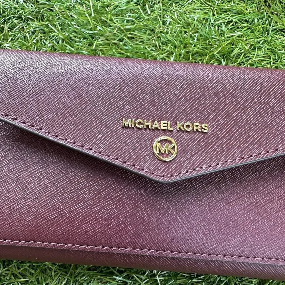 Michael Kors Jet Set‎ Charm Black Leather Large Pocket Travel Wallet Wristlet